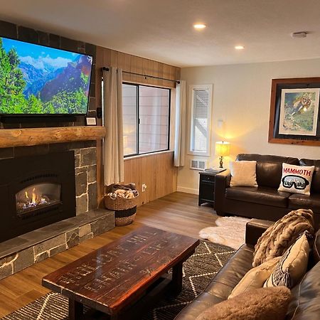 Tastefully Remodeled Condo At Mammoth Ski & Racquet Club, Hot Tub, Garage, 10 Min Walk To Ski Lifts Mammoth Lakes Kültér fotó