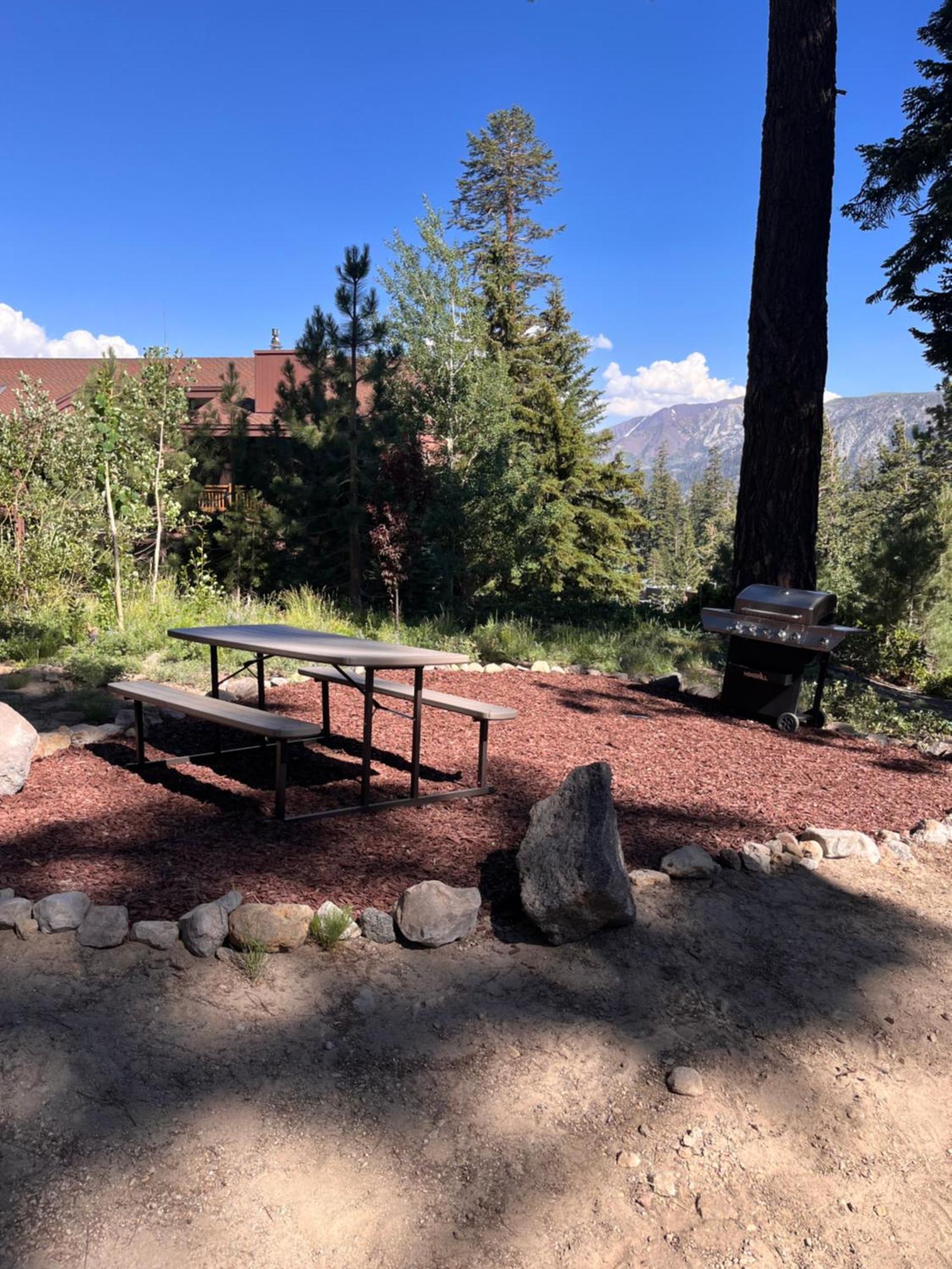 Tastefully Remodeled Condo At Mammoth Ski & Racquet Club, Hot Tub, Garage, 10 Min Walk To Ski Lifts Mammoth Lakes Kültér fotó