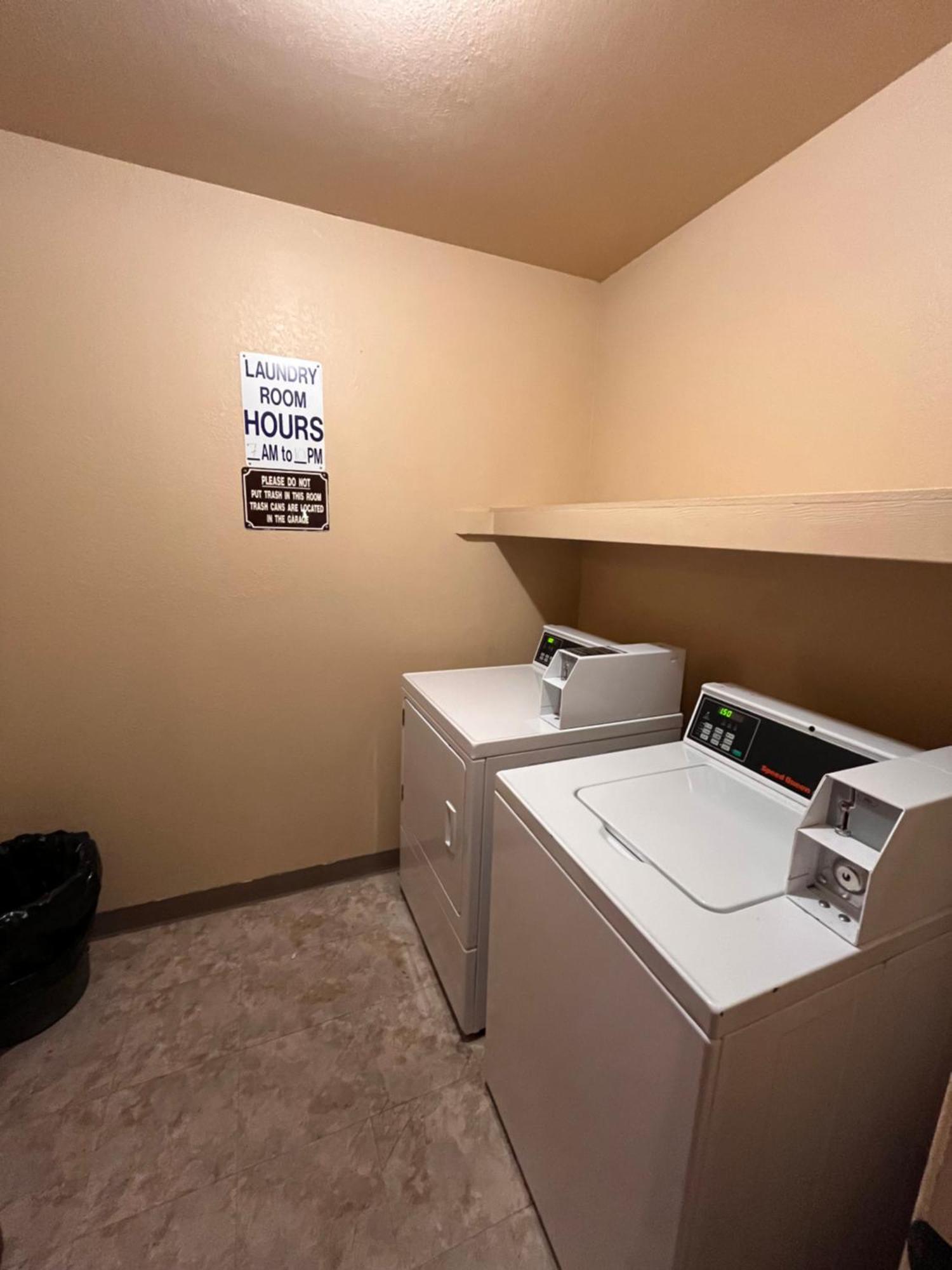 Tastefully Remodeled Condo At Mammoth Ski & Racquet Club, Hot Tub, Garage, 10 Min Walk To Ski Lifts Mammoth Lakes Kültér fotó