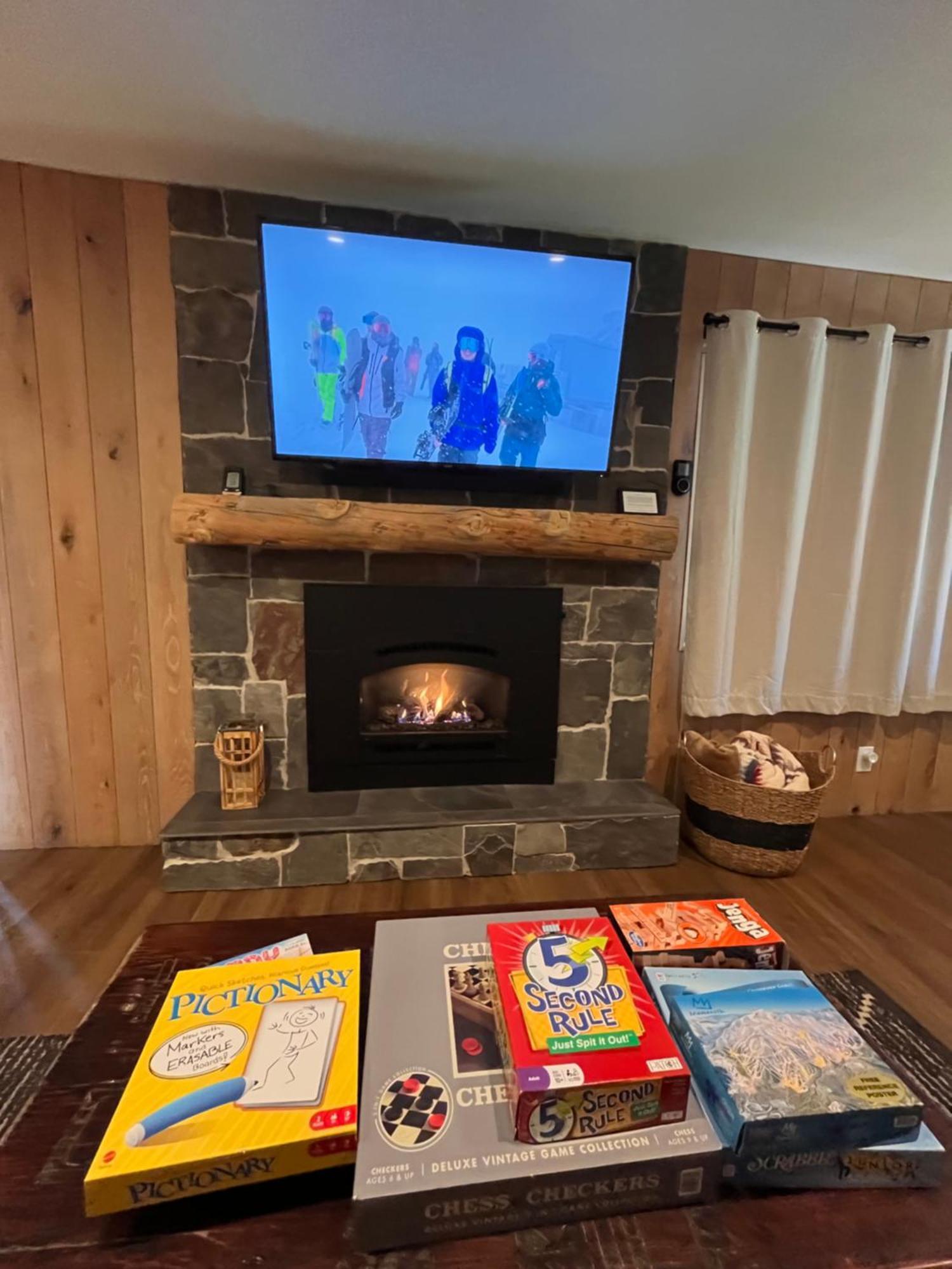 Tastefully Remodeled Condo At Mammoth Ski & Racquet Club, Hot Tub, Garage, 10 Min Walk To Ski Lifts Mammoth Lakes Kültér fotó