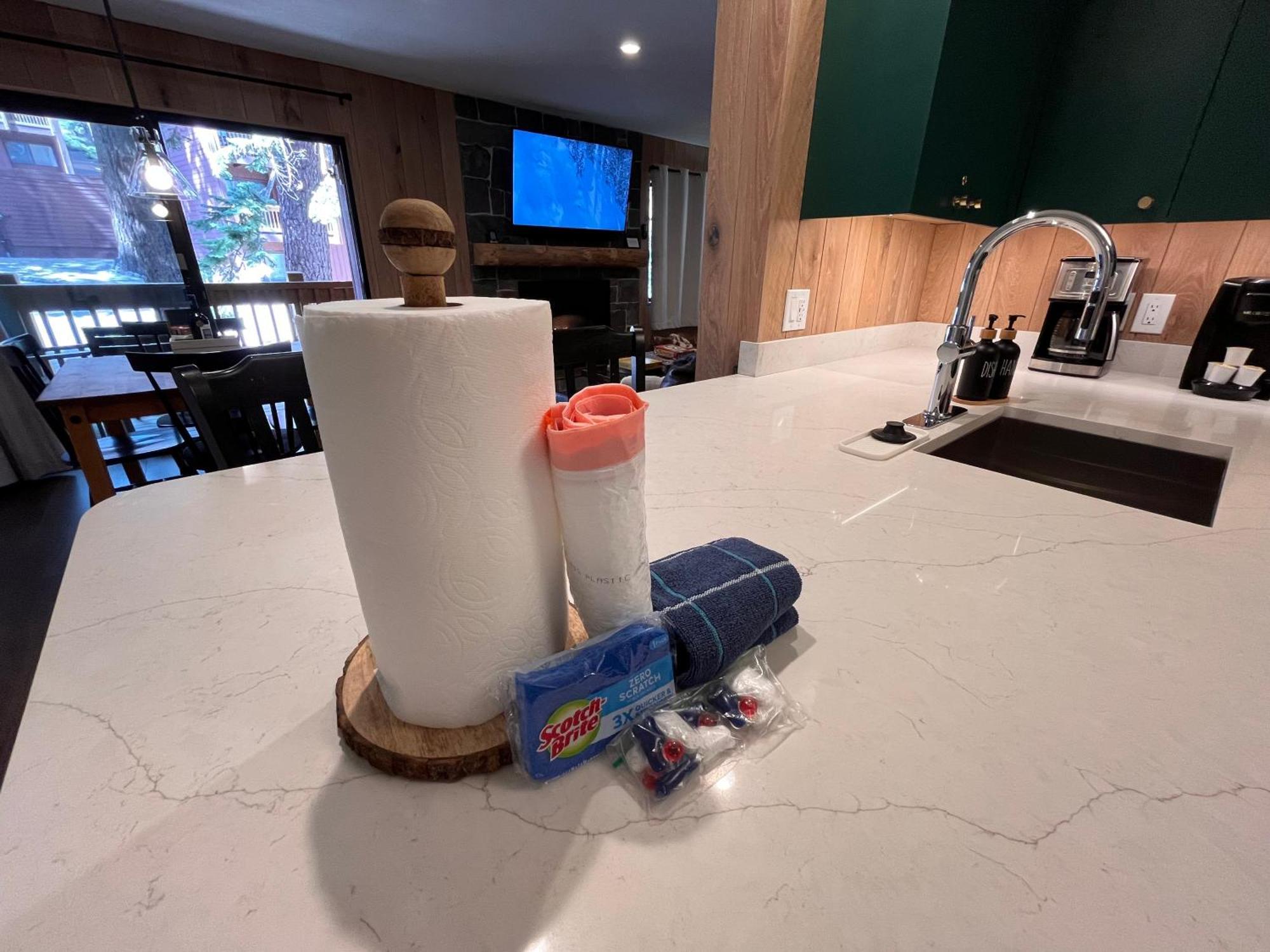 Tastefully Remodeled Condo At Mammoth Ski & Racquet Club, Hot Tub, Garage, 10 Min Walk To Ski Lifts Mammoth Lakes Kültér fotó