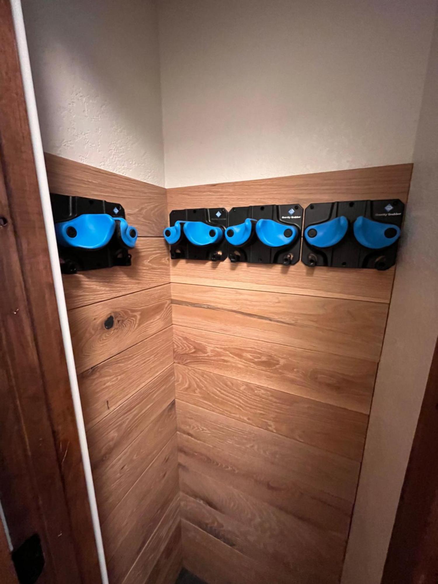 Tastefully Remodeled Condo At Mammoth Ski & Racquet Club, Hot Tub, Garage, 10 Min Walk To Ski Lifts Mammoth Lakes Kültér fotó